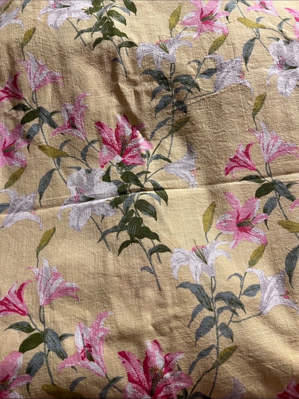 The Farmhouse by Rachel Ashwell Tablecloth yellow with pink Lilies